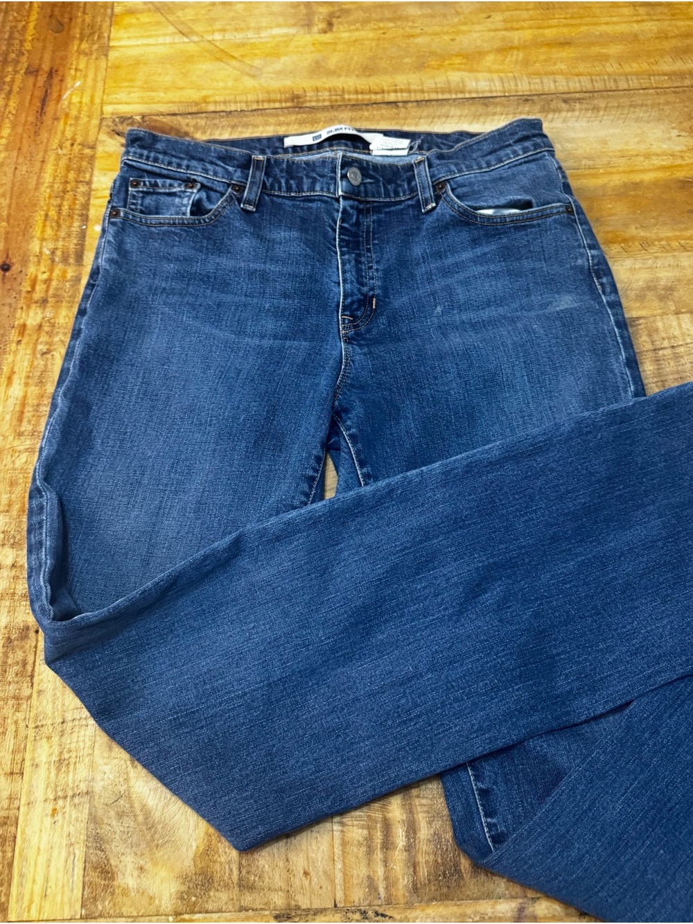 GAP Women's Dark Blue Straight Leg Jeans
